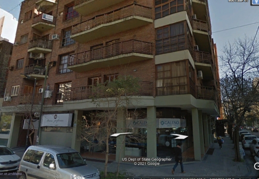Cochera a 2 cuadras de Plaza Paso